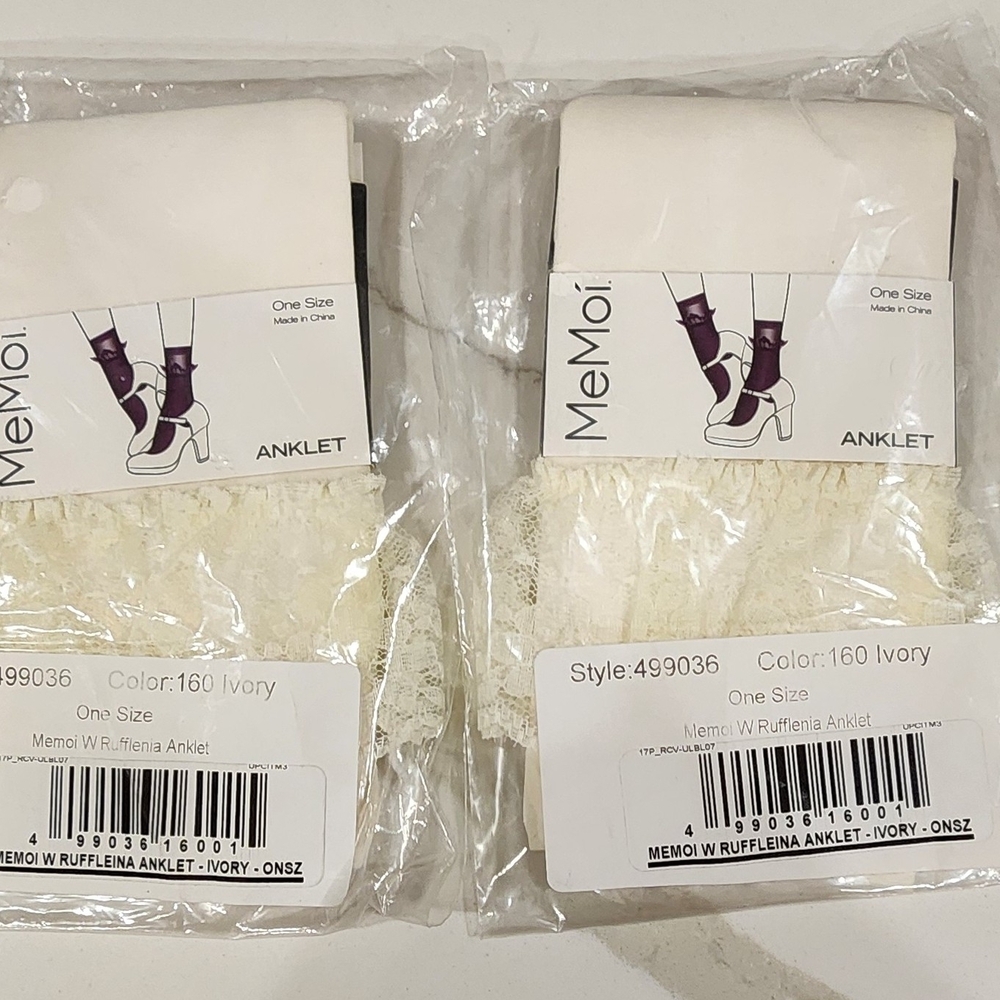 New (2) MeMoi White Rufflenia Anklet Nylon - One Size